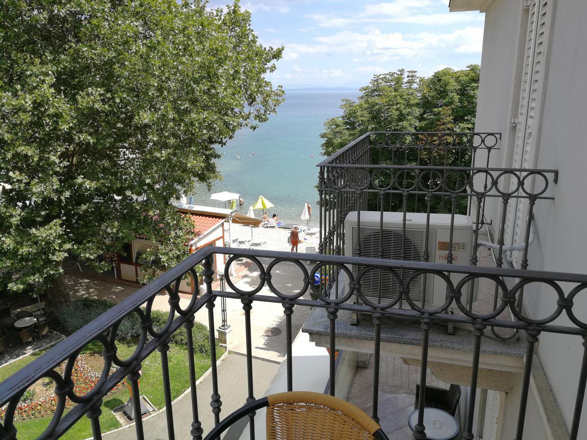 Apartments Zlatko Delic Ika Ngoại thất bức ảnh